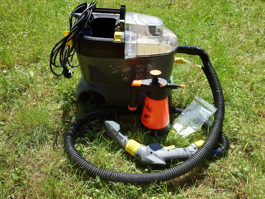 Plaunamo siurblio Karcher PUZZI 8/1 nuoma nuoma - Kaunas (3)